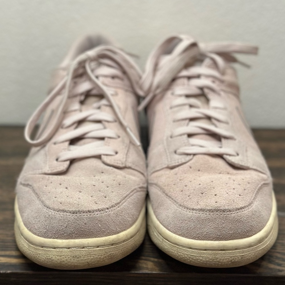 Nike Dunks - Picture 4 of 8